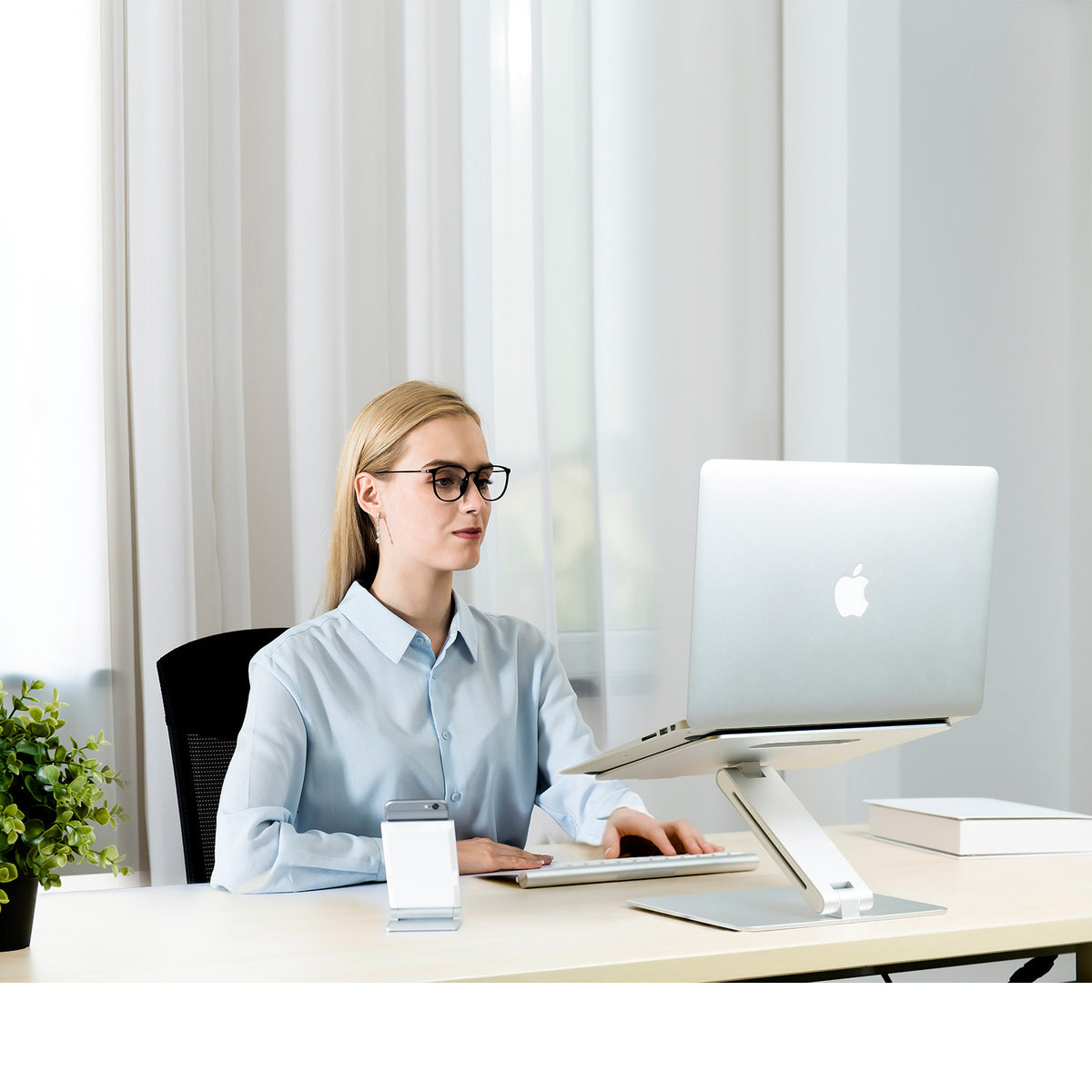 Foldable Aluminum Laptop Stand
