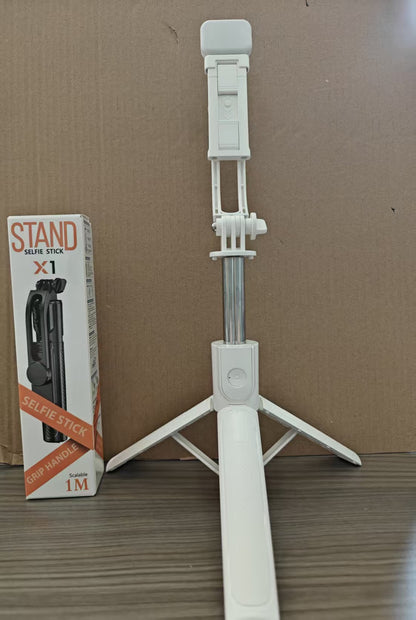 AI Tracking Smartphone Gimbal Stabilizer with Face Recognition